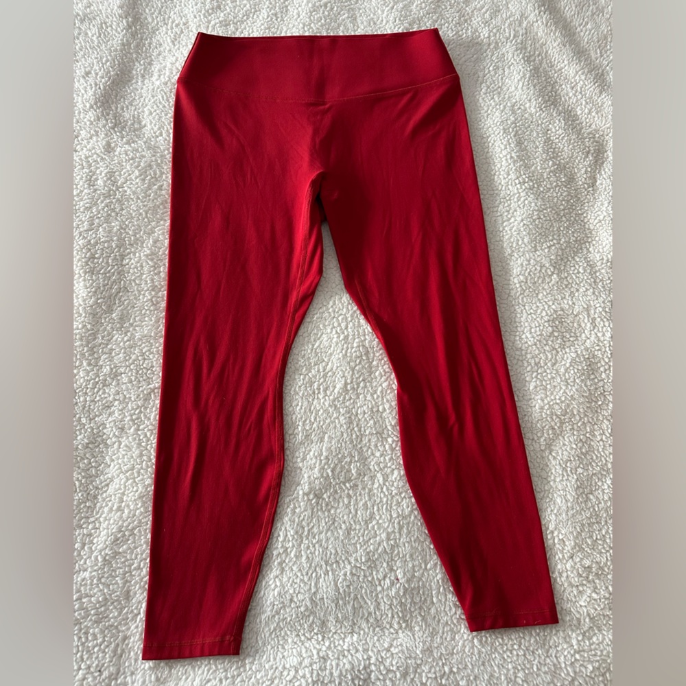 Fabletics No Seam Pureluxe 7/8 Leggings - Picture 2 of 7